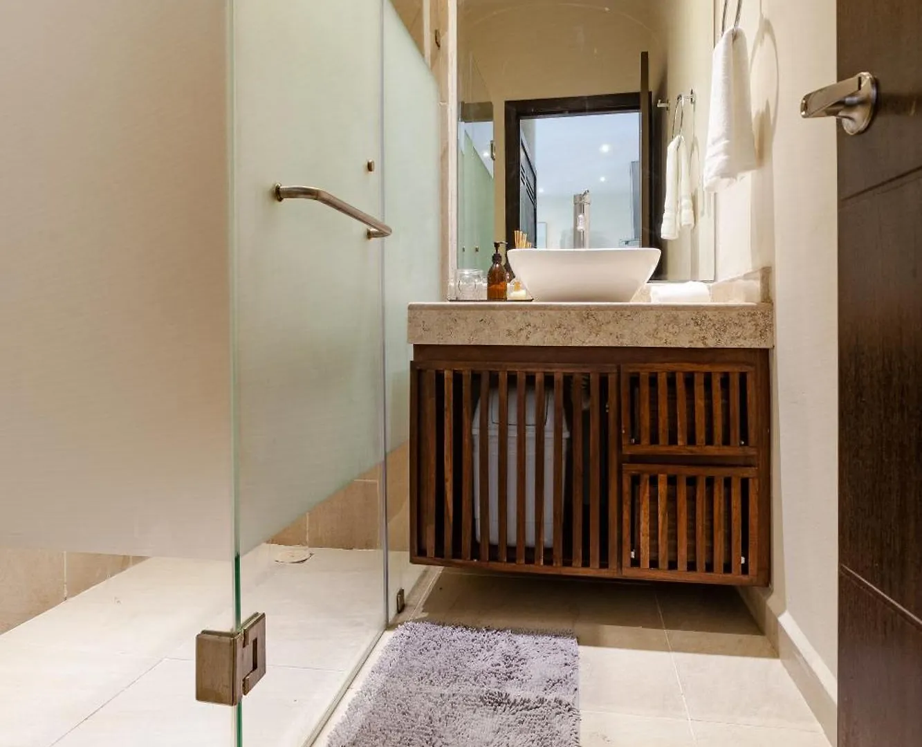 New! Condoph10Min To Beachwifi 300Mbgym6Pools Playa del Carmen Holiday home